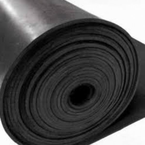 Thảm Cách Điện Bằng Cao Su: 3 Loại Phổ Biến Và 5 Thông Số Cần Biết 1 Thảm Cách Điện Bằng Cao Su Tại Khu Vực Thiết Bị Điện